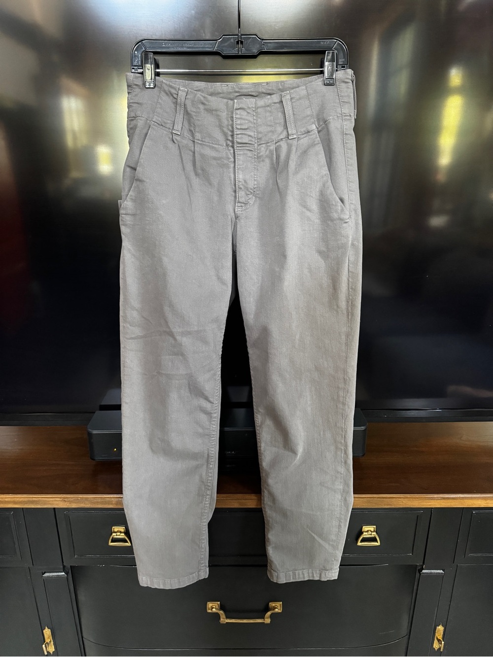 Alice + Olivia Gray Straight-Leg Chinos